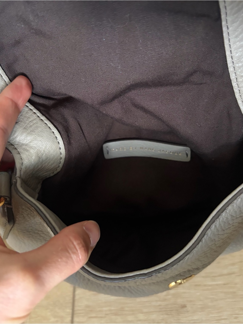 Marc Jacobs Pebbled Gray Leather Crossbody with Gold Hardware - Picture 3 of 4